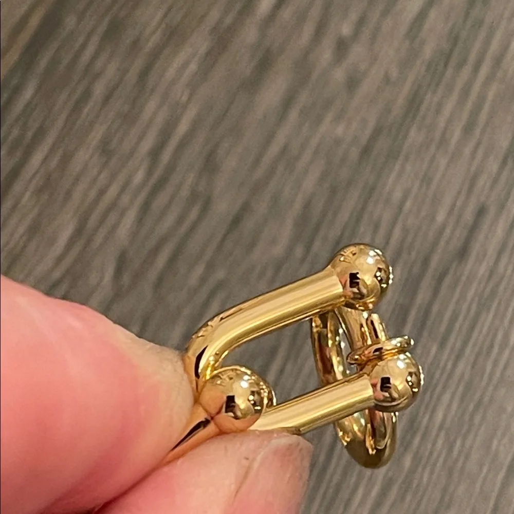 MICHELLE MCDOWELL Lucille Necklace Pave Accent Link 17 3/4” approx Gold-tone - Picture 12 of 16